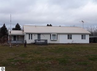 3730 Maple Ridge Rd, Sterling, MI 48659