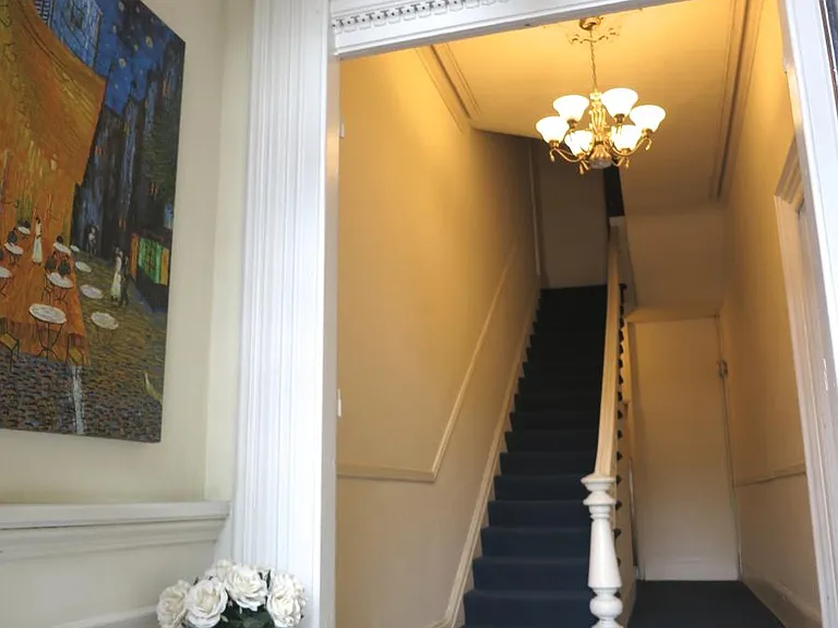Building entry way