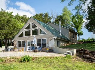 588 Toler Ln, Goreville, IL 62939