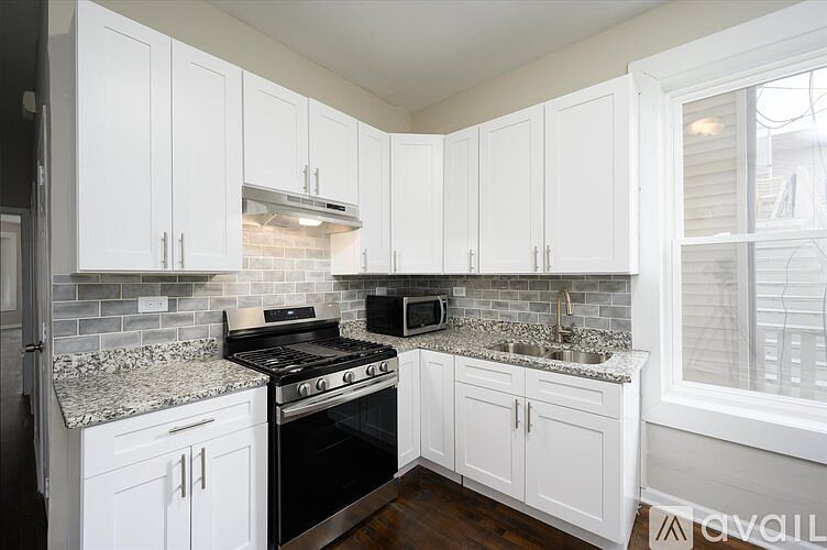 1st image of 2246 S Albany Ave #1F
