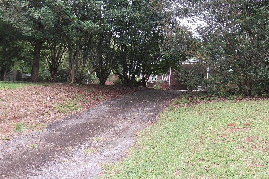 1st image of 2322 Geer Hwy