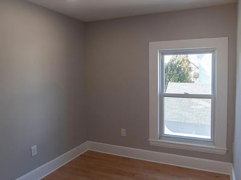 11 George St #2 — Photo 12