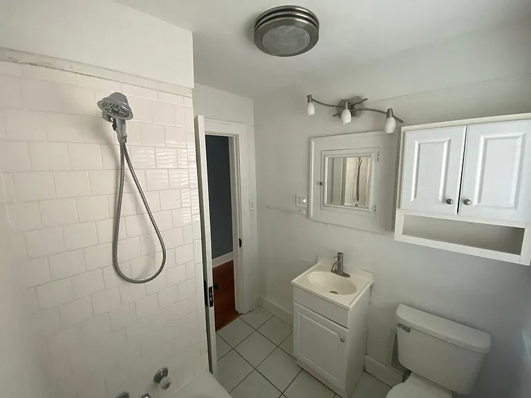 5267 N College Ave #5267 — Photo 21