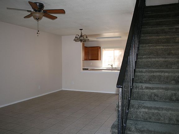 4th image of 921 W University Dr Unit 1205
