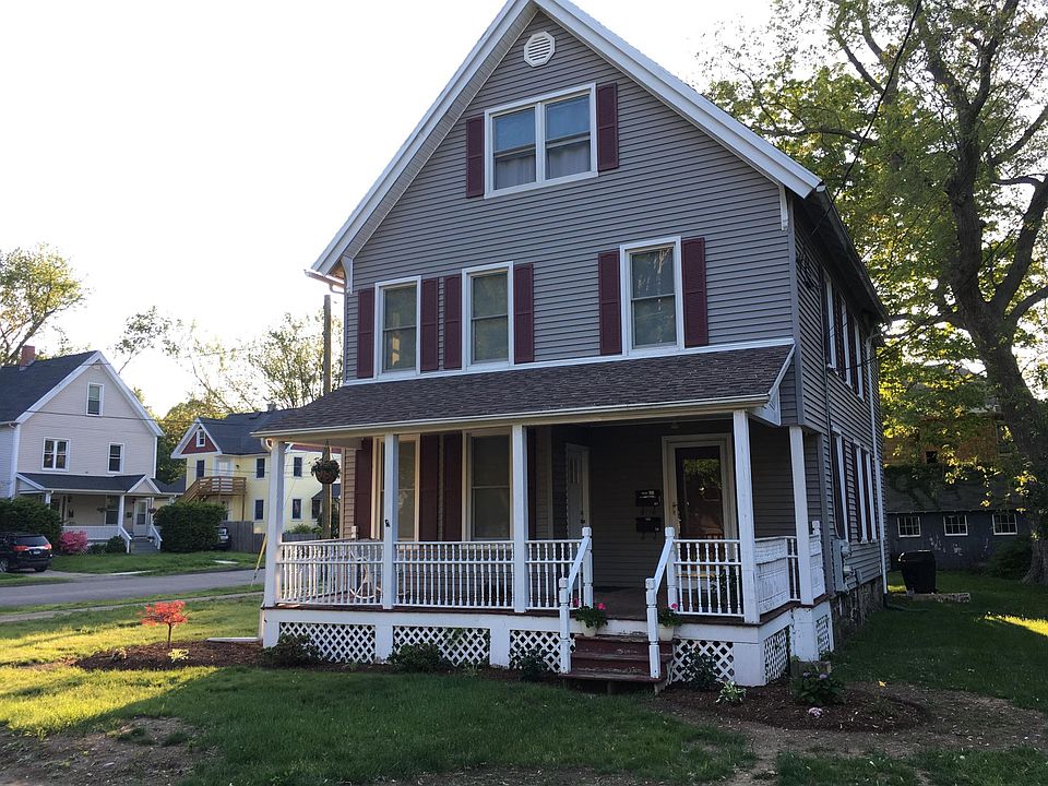 Historic home in downtown milford
