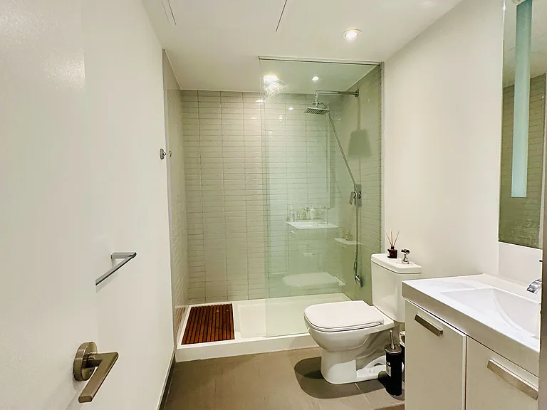 38 Stewart St #703 — Photo 3