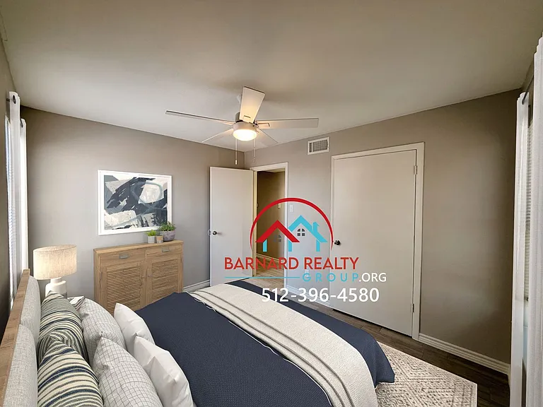 402 Fredericksburg St #8 — Photo 11