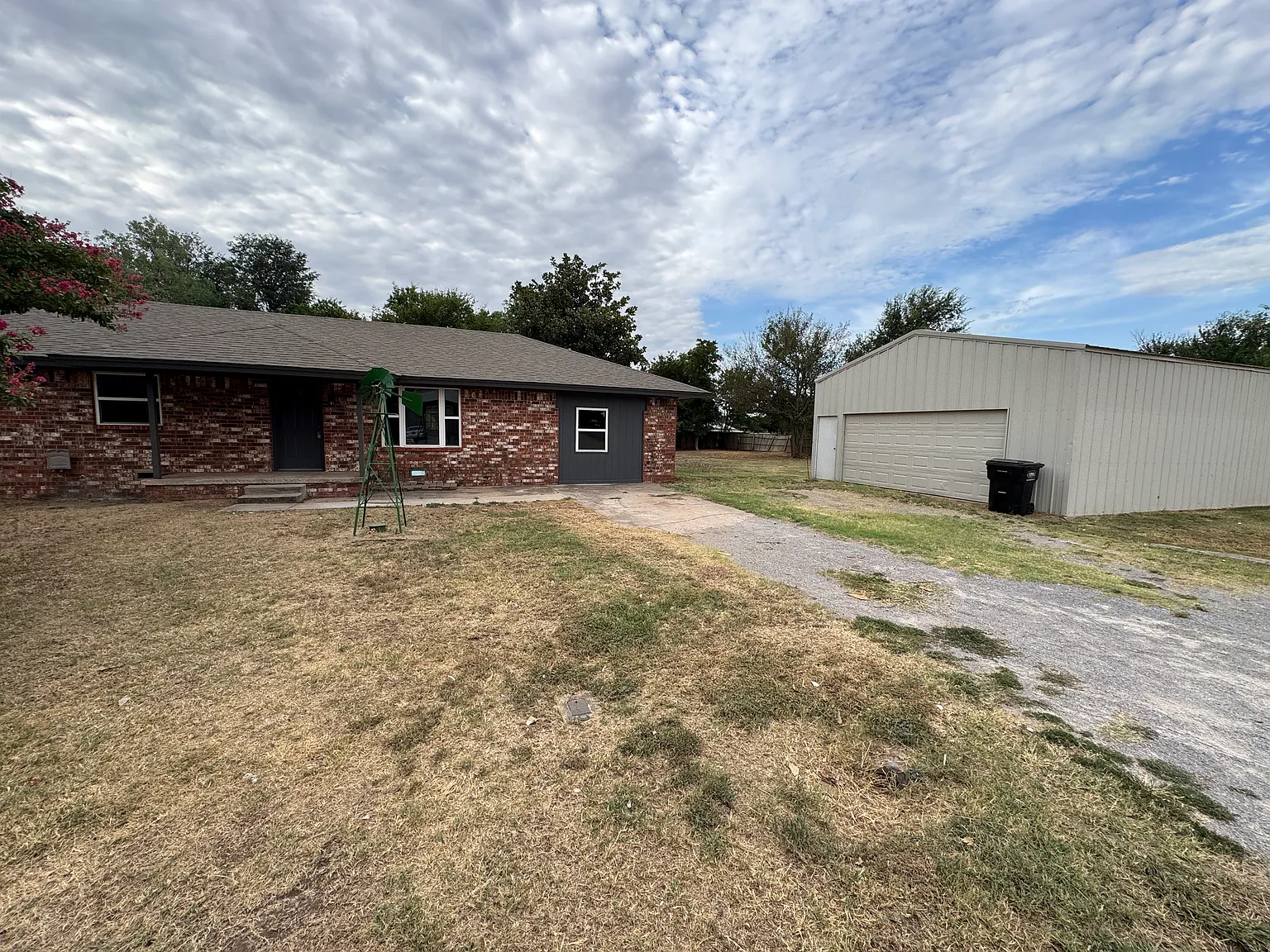 14820 Funston Rd — Photo 1