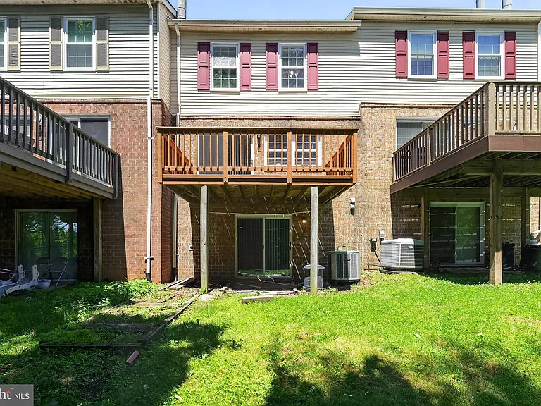 17 Wellspring Cir — Photo 30