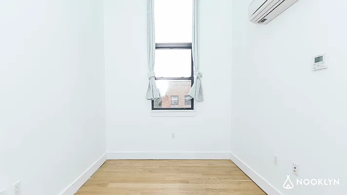 Rented by Nooklyn NYC LLC | media 61