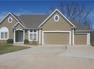 7020 N Hardesty Ave, Kansas City, MO 64119