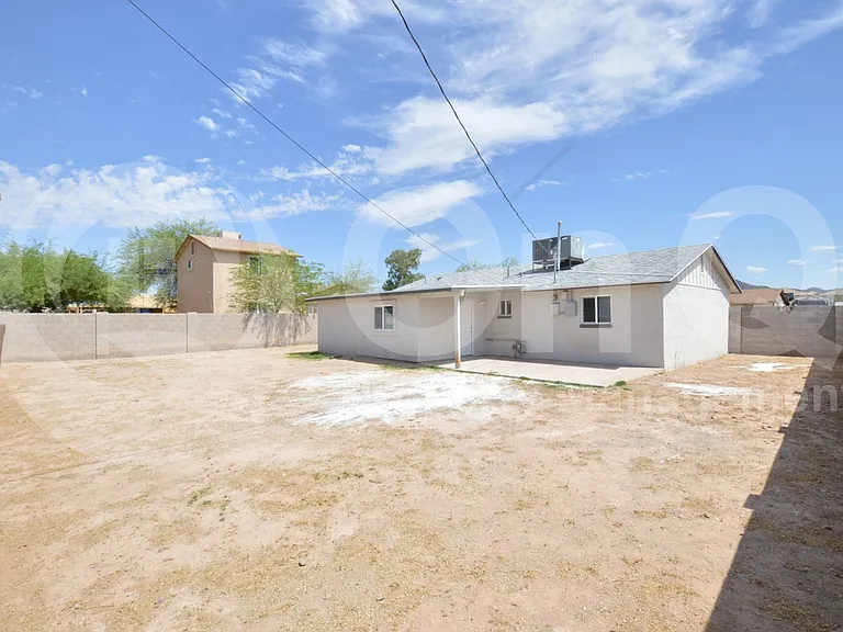 4044 W Burgess Ln — Photo 19