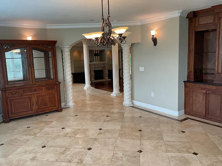 664 Oxbow Dr — Photo 17