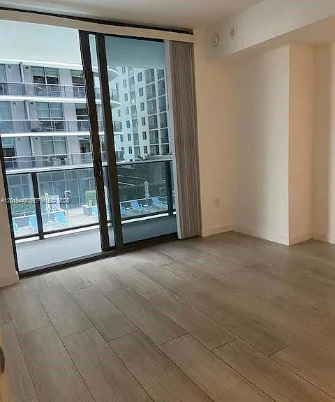 45 SW 9th St #1007 — Photo 6