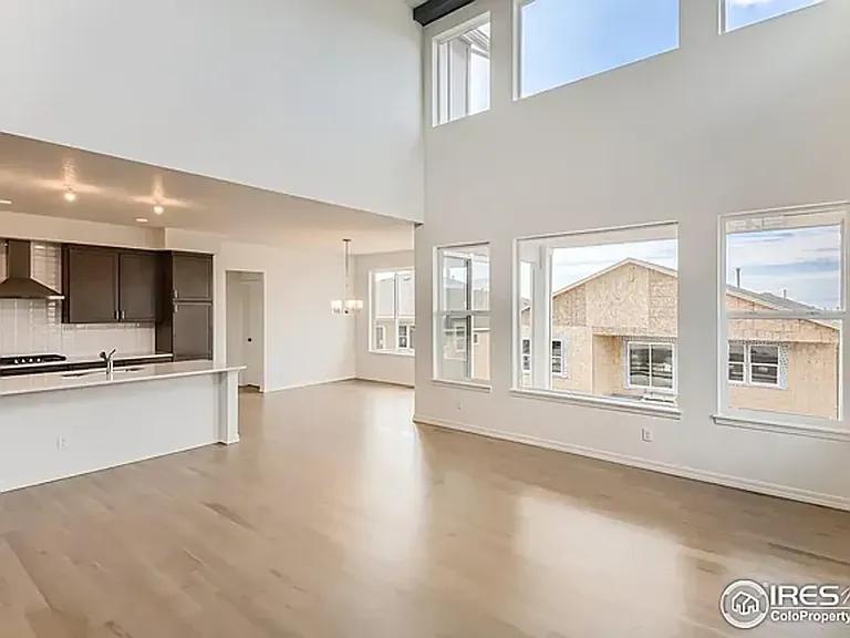 6440 Rolling Creek Dr — Photo 11