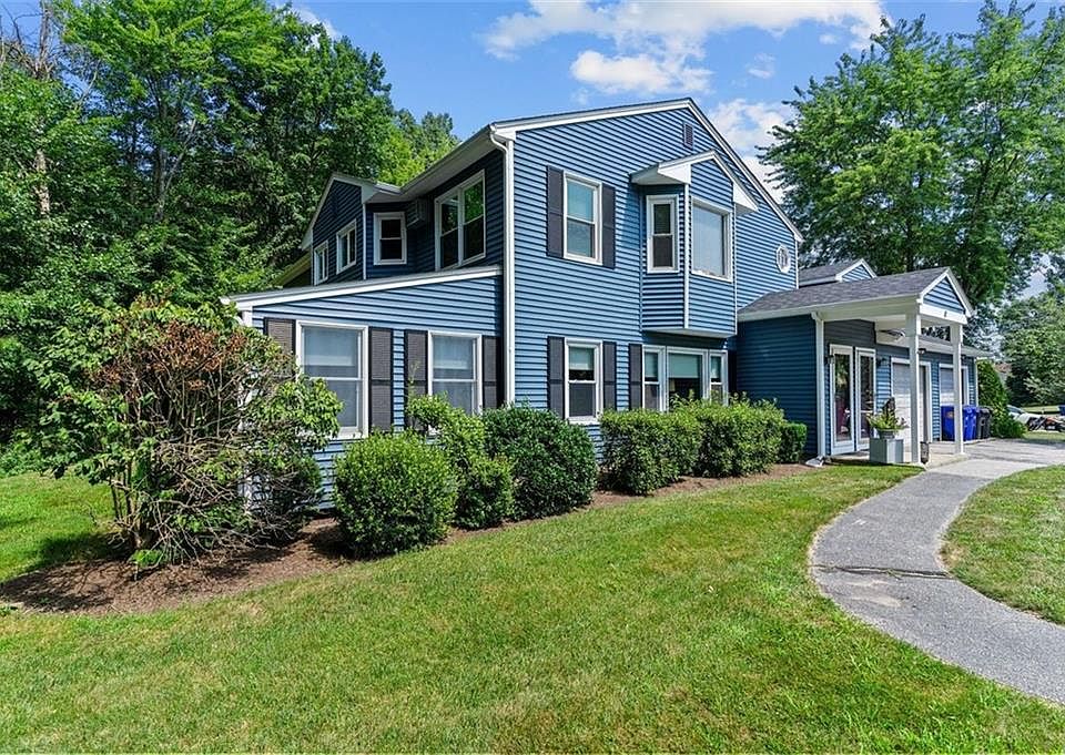 1st image of 47 Knoll Pl #C