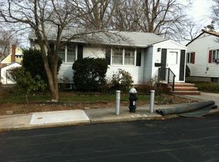 29 Douglas Ave, Staten Island, NY 10310
