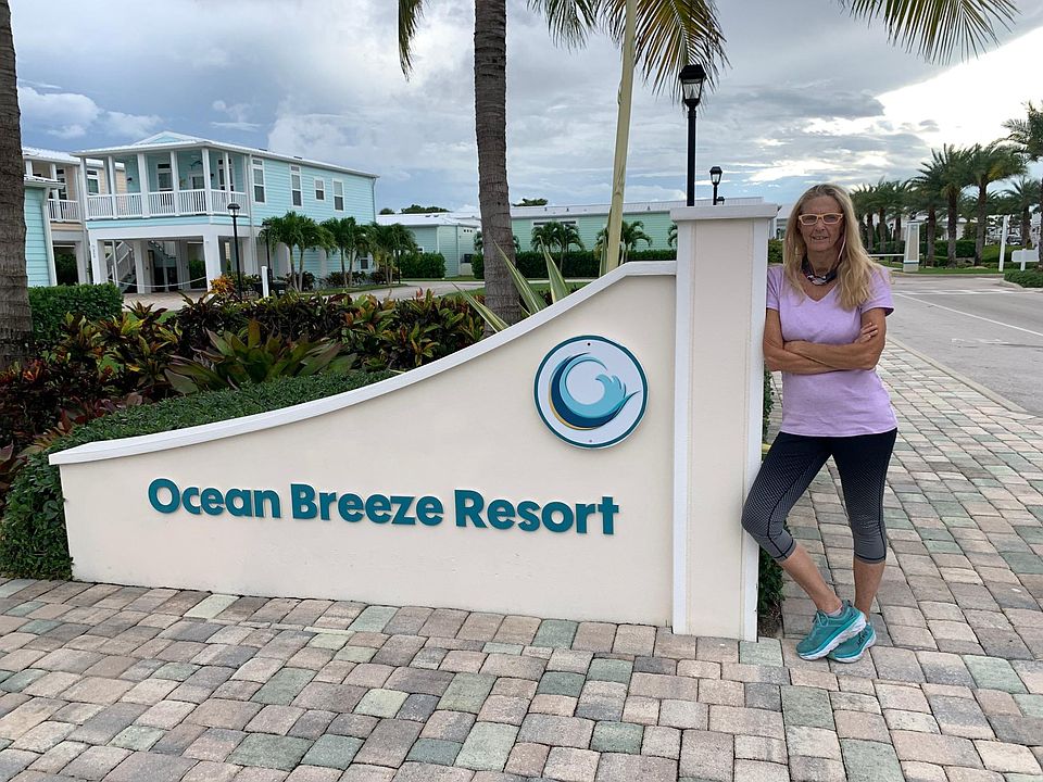 Welcome to Ocean Breeze Resort - your seasonal home away from home!