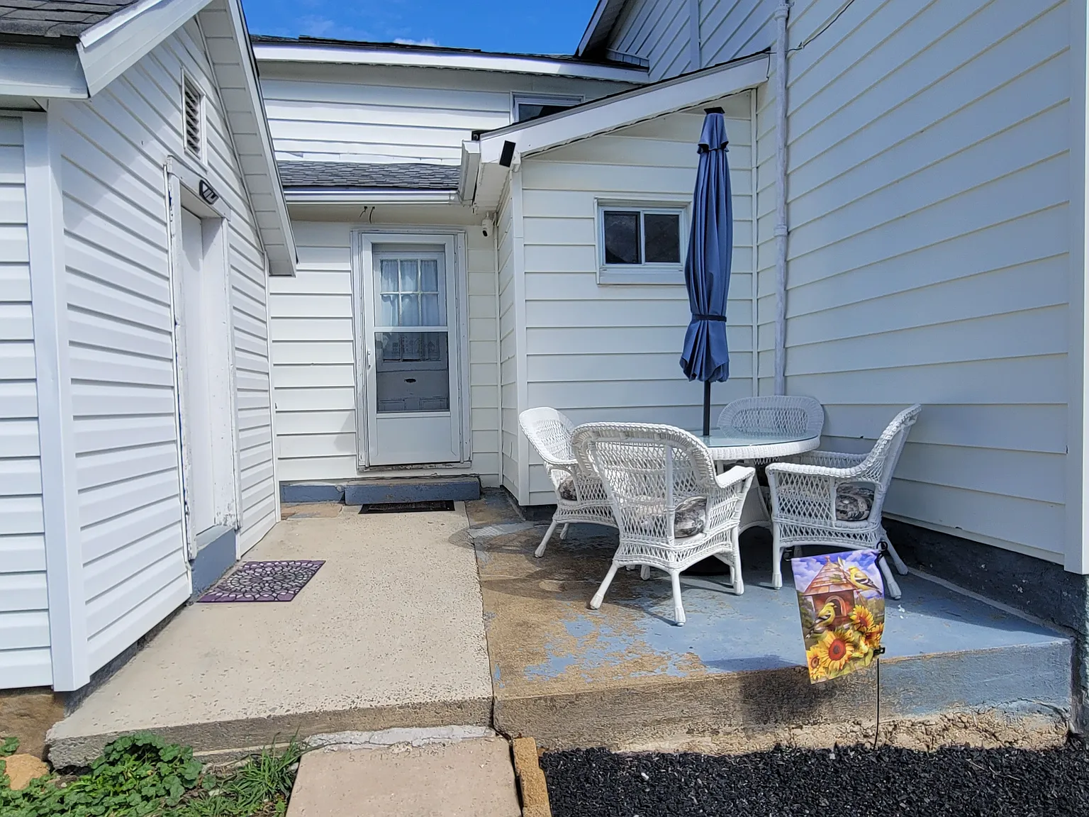 10917 Welsh Hill Rd — Photo 2