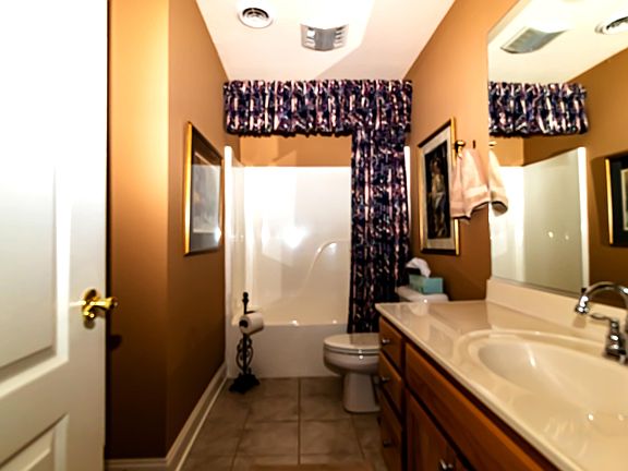 3rd image of 1519 Teton Ln