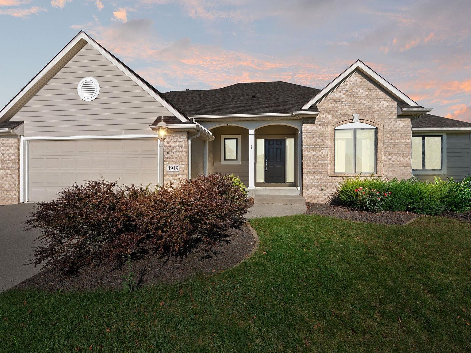4919 Merlot Xing, Fort Wayne, IN 46845 | Zillow
