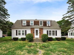 23 Preston Dr, North Kingstown, RI 02852