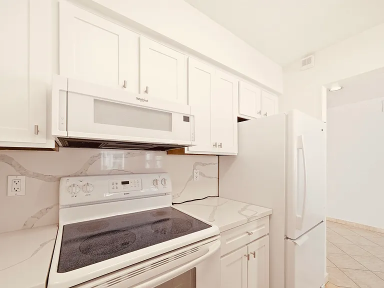2333 Bering Dr #67 — Photo 13
