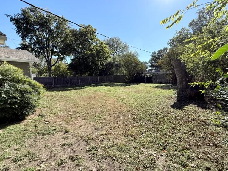 3529 Plymouth Ave — Photo 16