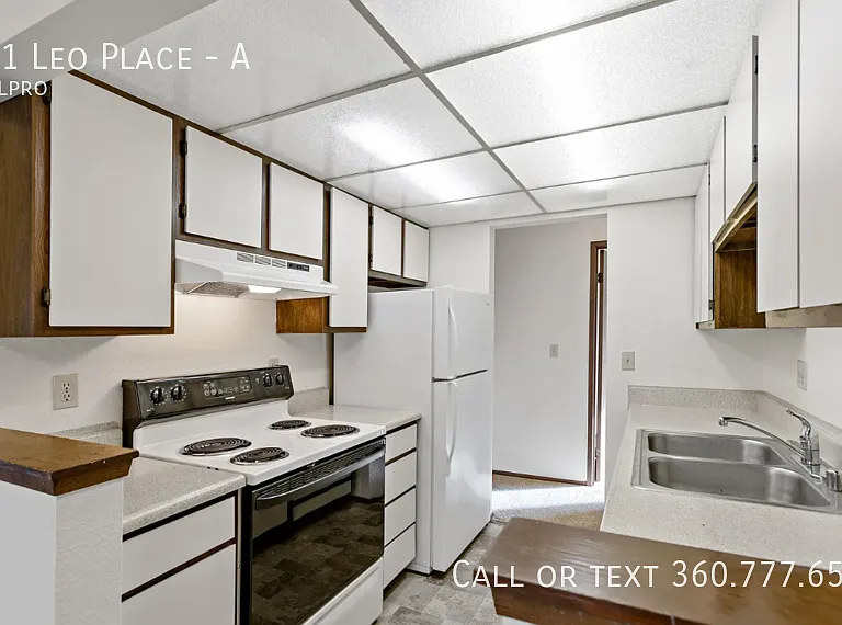 141 Leo Pl #A — Photo 3