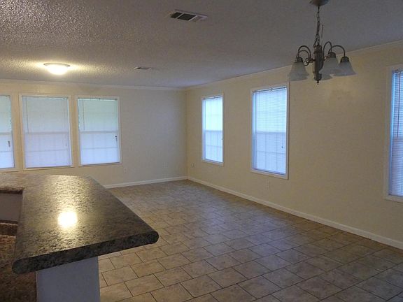 3rd image of 500 Lownde Ave #B