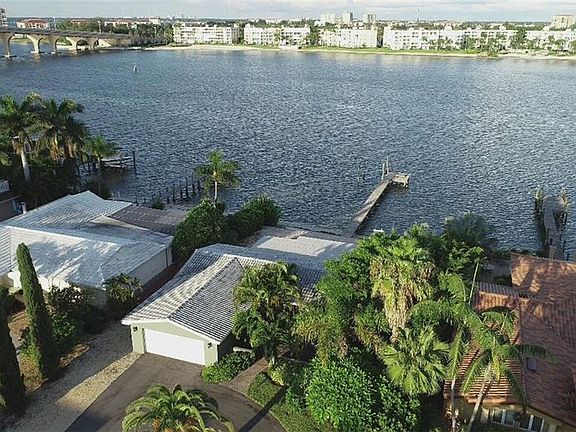 2nd image of 3071 E Vina Del Mar Blvd