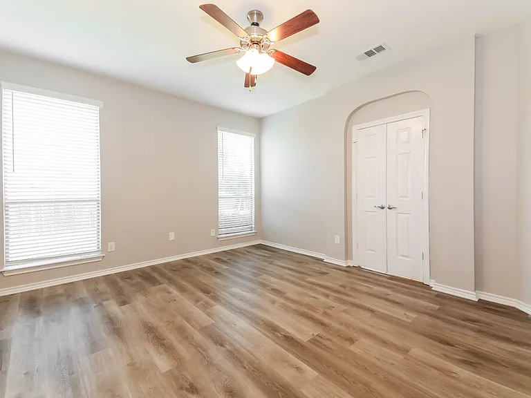 3232 Buckthorn Ln — Photo 10