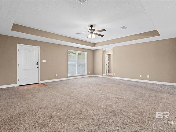 5th image of 101 Washington Blvd