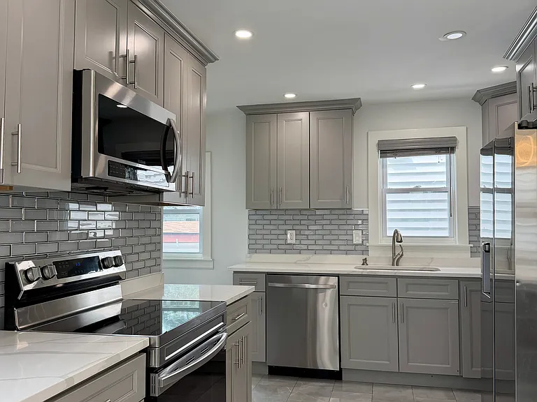 44 Everett St #1 — Photo 5