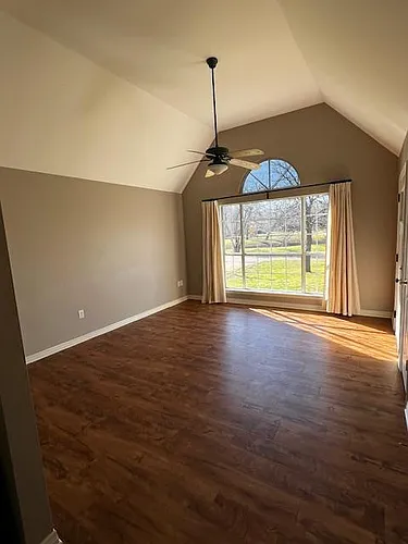 1008 Anna St Photo 1