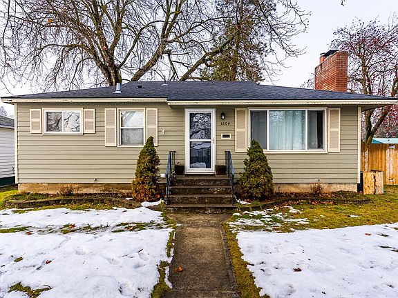 2nd image of 3804 W Rockwell Ave