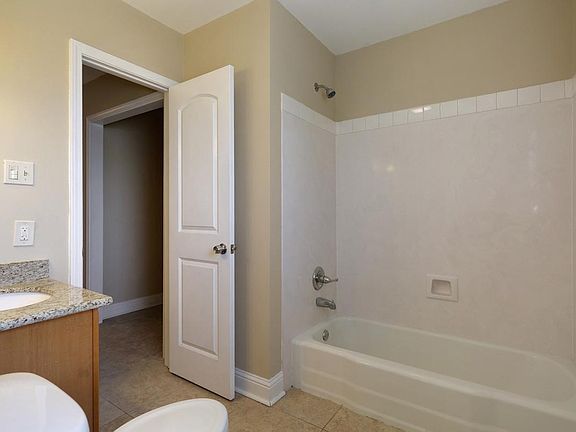 3rd image of 6316 Spain St