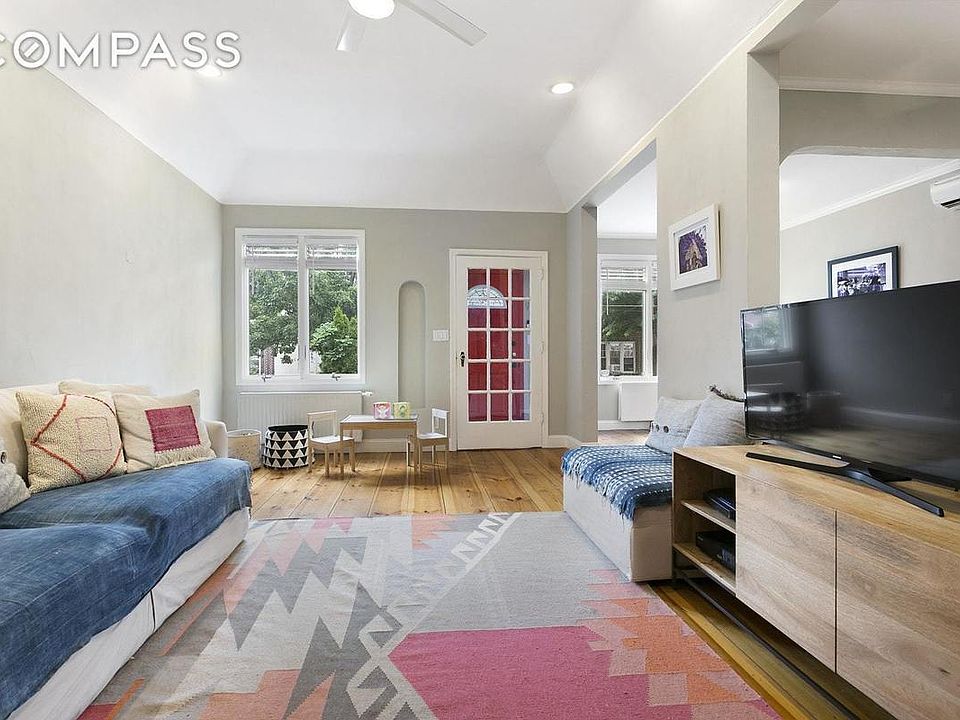 1st image of 2532 47th St