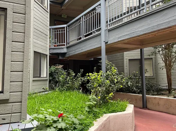 411 Palm Dr APT 104, Glendale, CA 91202