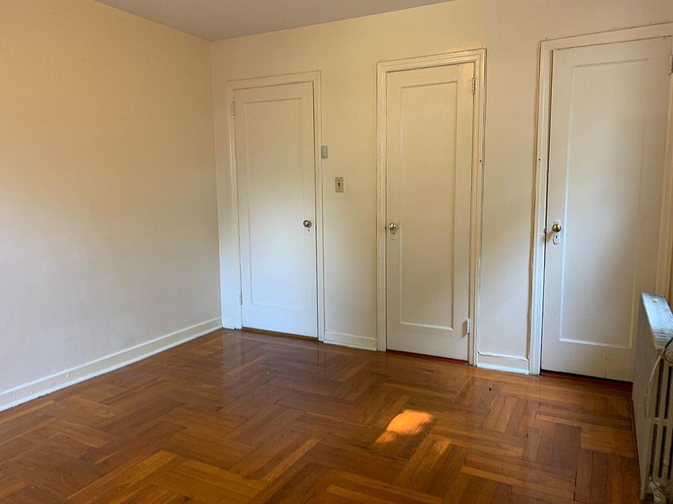 2nd image of 447 Prospect St APT 27