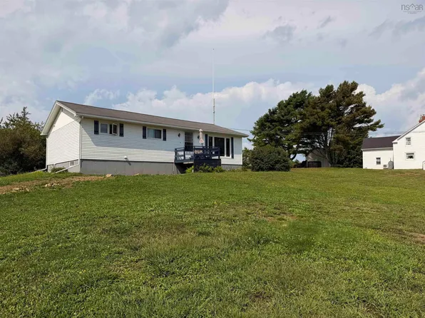 1268 Highway 334, Plymouth, NS B0W 1B0