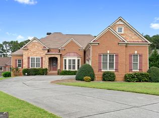 1296 Silver Trace Dr SW, Lilburn, GA 30047