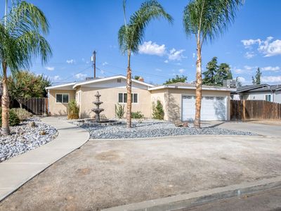 148 W Roberts Ave, Fresno, CA, 93704