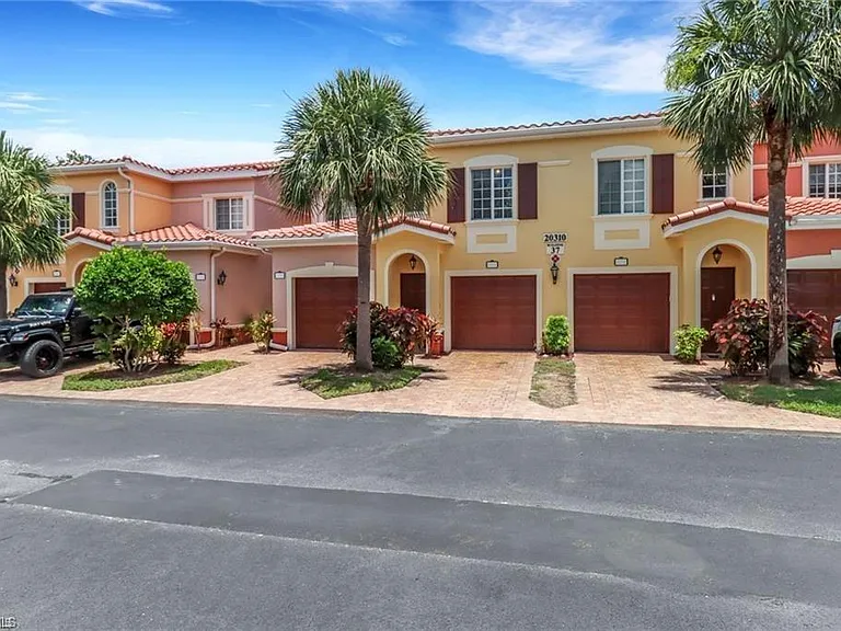 20321 Estero Gardens Cir #104 — Photo 17
