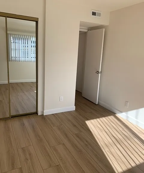 1122 Linden Ave #15 — Photo 15