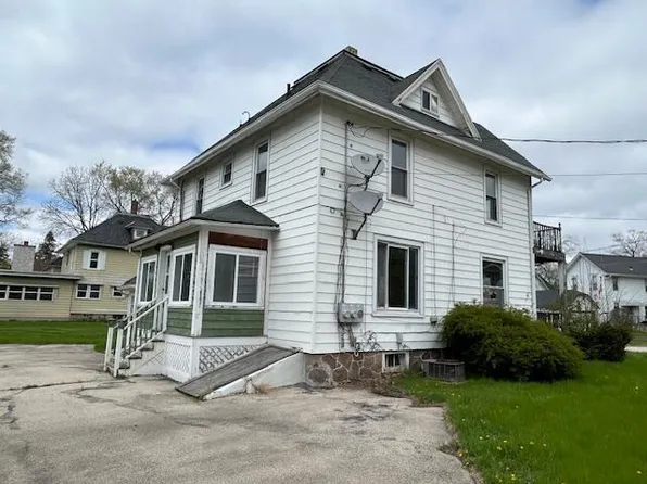 301 Pleasant STREET #303, Mukwonago, WI 53149