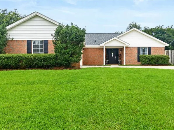 105 Oakwood Ave, Fairhope, AL 36532