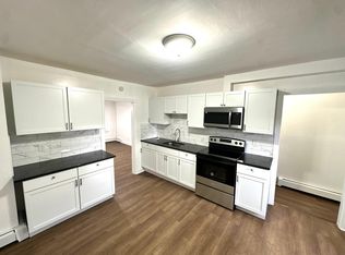 5135 Fornaciari Dr, Whitehall, PA 18052