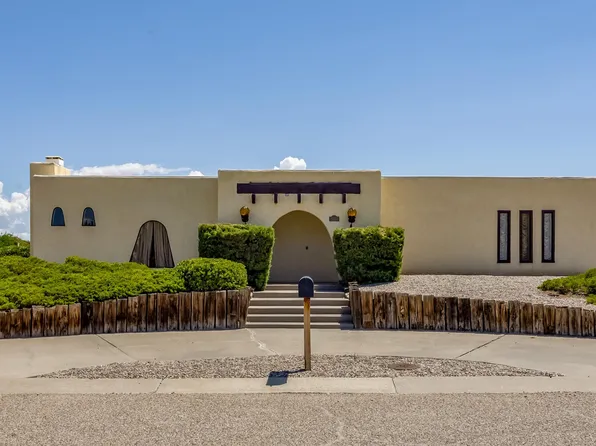 1623 Boros Ct, Rio Communities, NM 87002
