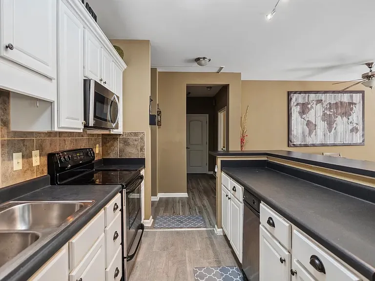 720 Litty Ct #103 — Photo 11